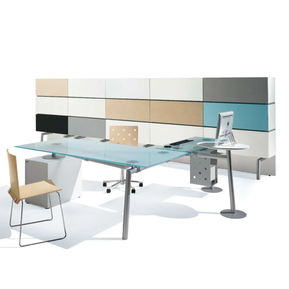 Isotta Desk