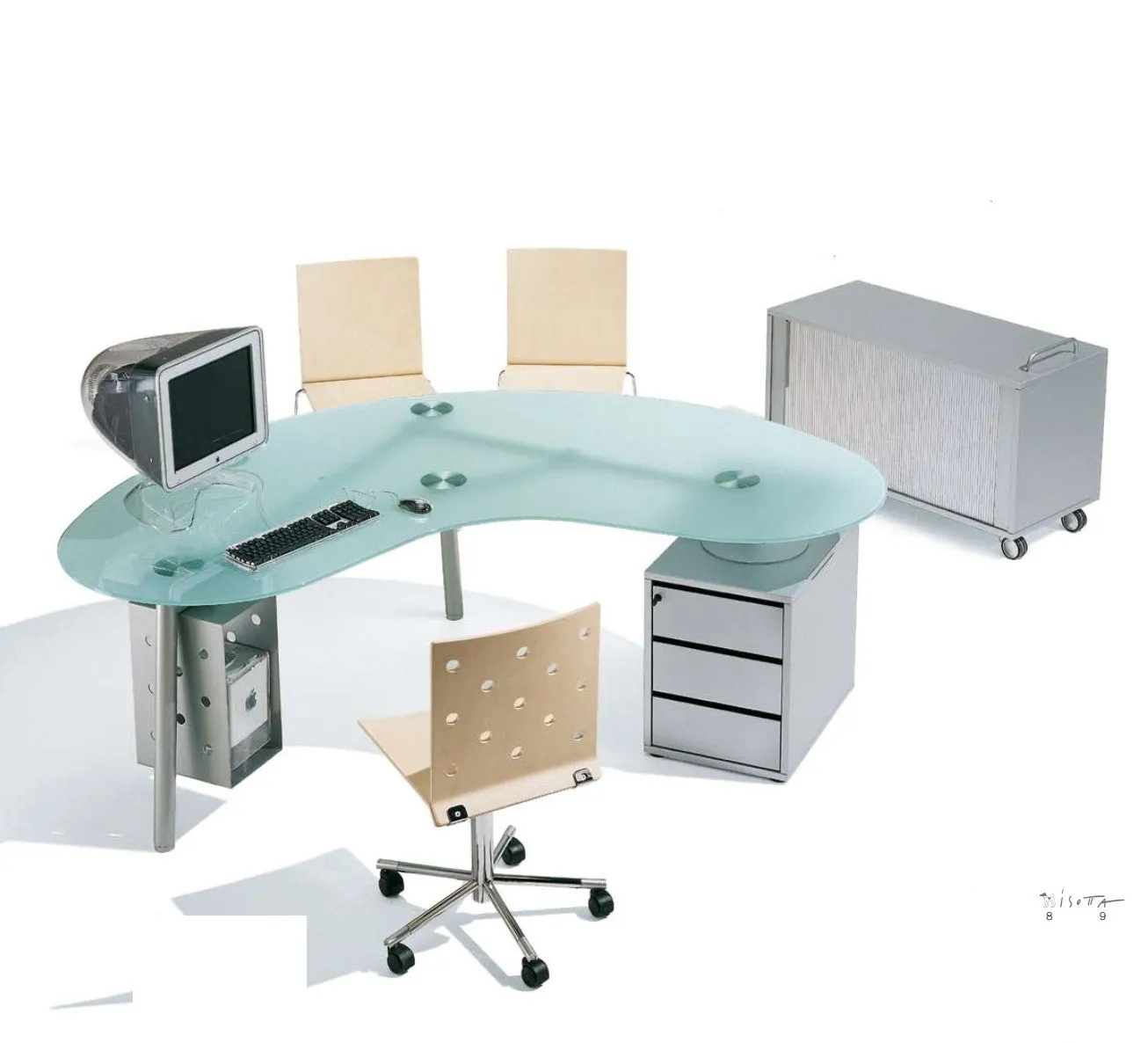 Isotta Desk