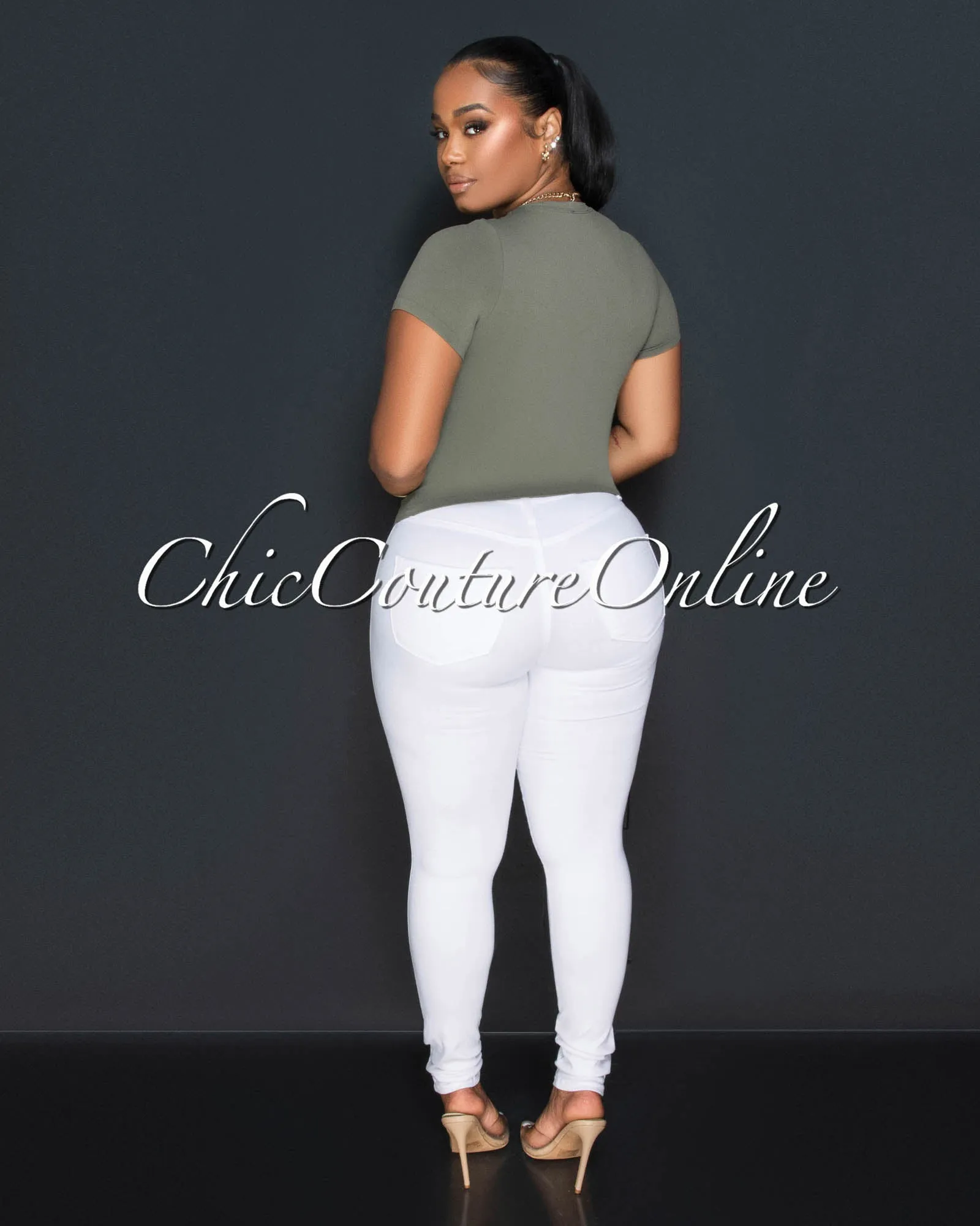 Lona Olive Green Round Neck Crop Top